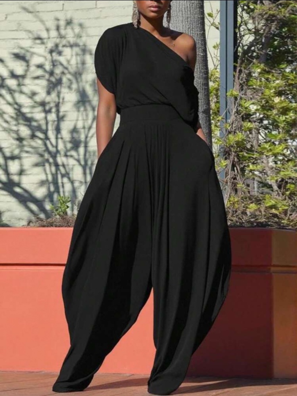 Black Off the Shoulder Jumpsuit with Cinched Waist Sz 8